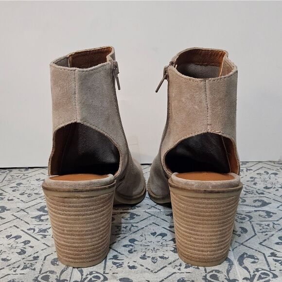 Lucky Brand, Womens Shyna, Oiled Suede, Open Heel Booties. NIB/Size 9.5 - Picture 5 of 6